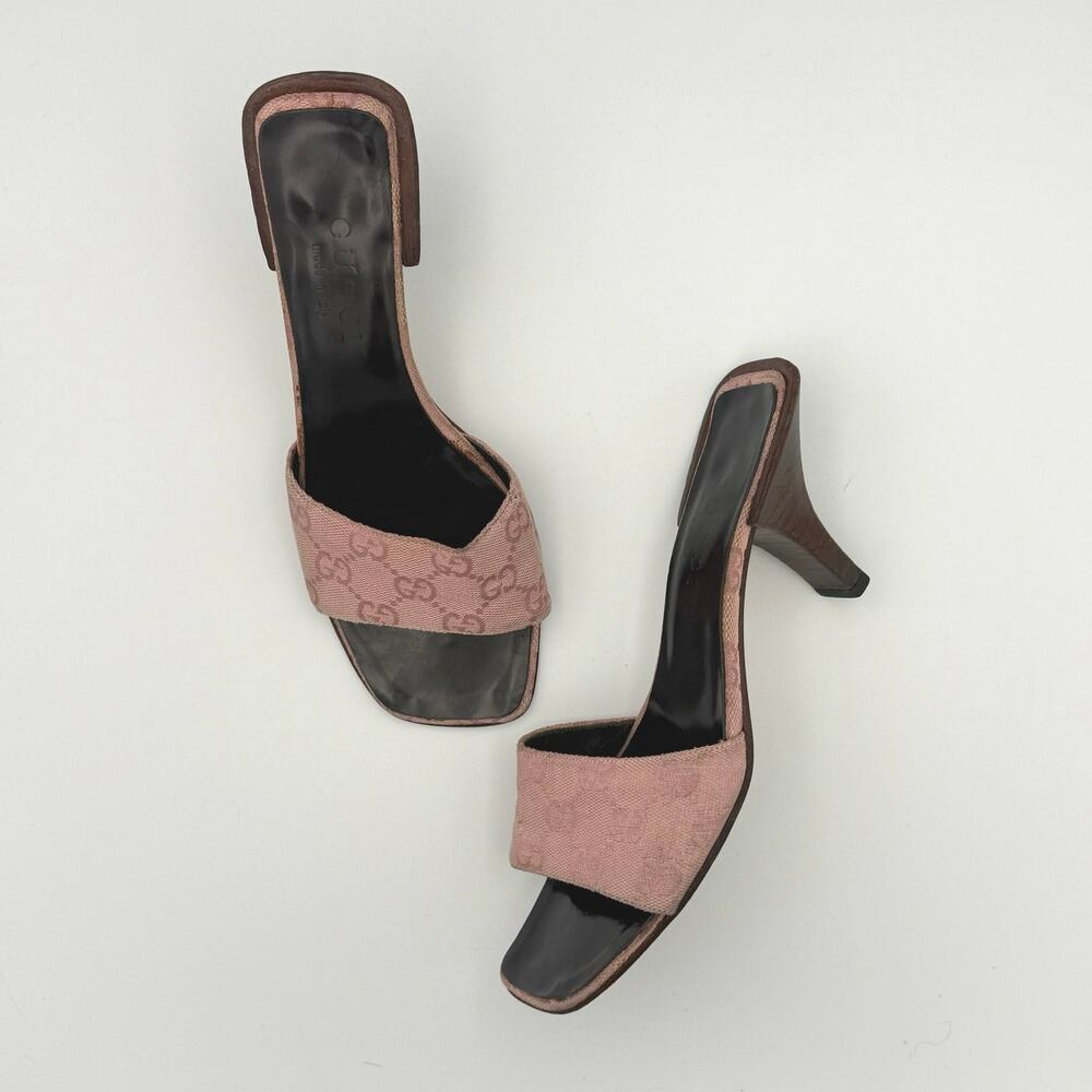 Vintage Gucci 90s Pink Canvas Monogram Slide Sandals from the Tom Ford era
